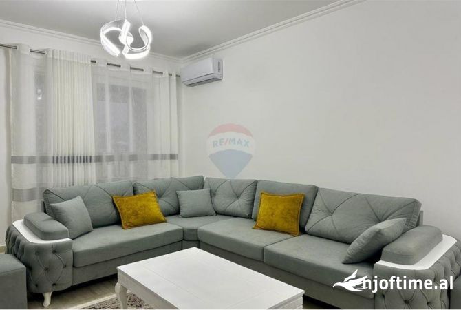 Shtepi me qera 2+1 ne Tirane - 600 Euro