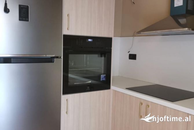 Shtepi me qera 1+1 ne Tirane - 600 Euro