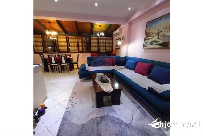 Shtepi me qera 2+1 ne Tirane - 600 Euro