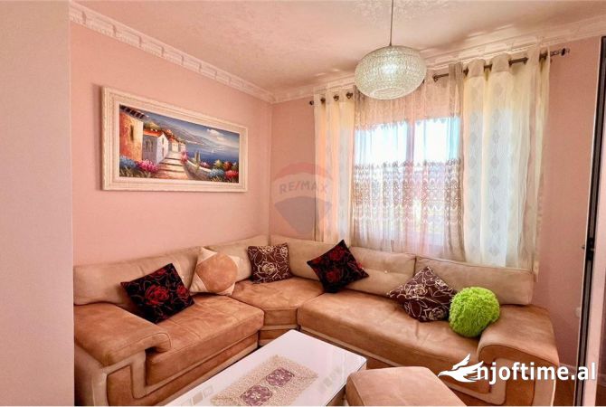 Shtepi ne shitje 1+1 ne Tirane - 120,000 Euro
