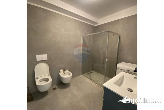 Shtepi ne shitje 3+1 ne Tirane - 220,000 Euro