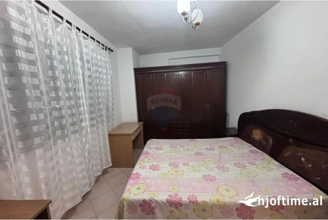 Shtepi ne shitje 1+1 ne Tirane - 9,650,000 Leke
