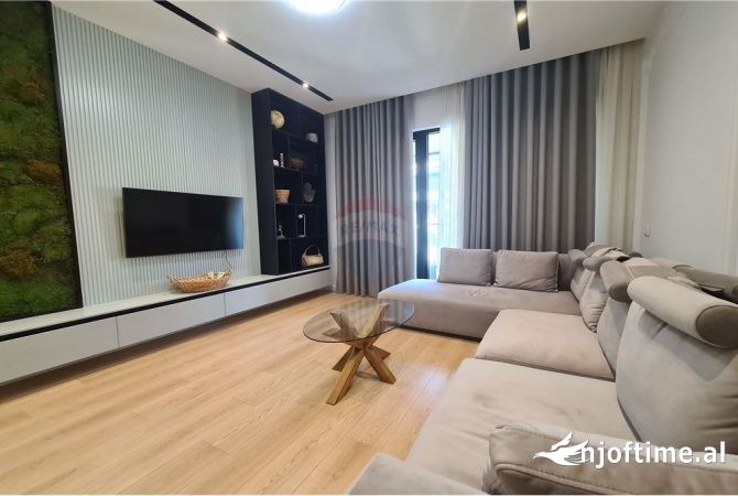 Shtepi me qera 1+1 ne Tirane - 800 Euro