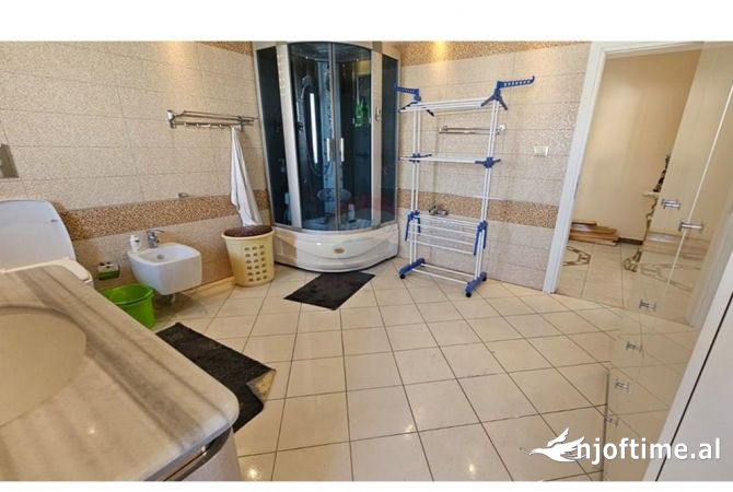 Shtepi ne shitje 2+1 ne Tirane - 169,000 Euro