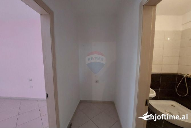 Shtepi ne shitje 2+1 ne Tirane - 125,000 Euro