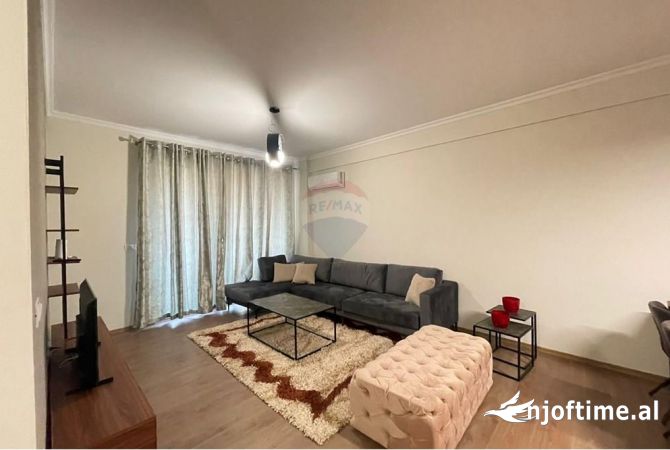 Shtepi me qera 1+1 ne Tirane - 700 Euro