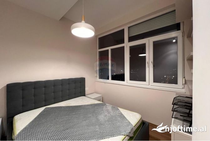 Shtepi ne shitje Apartament ne Tirane, 2+1, Mobilimi E mobiluar, Pagesa 180,000  Euro.