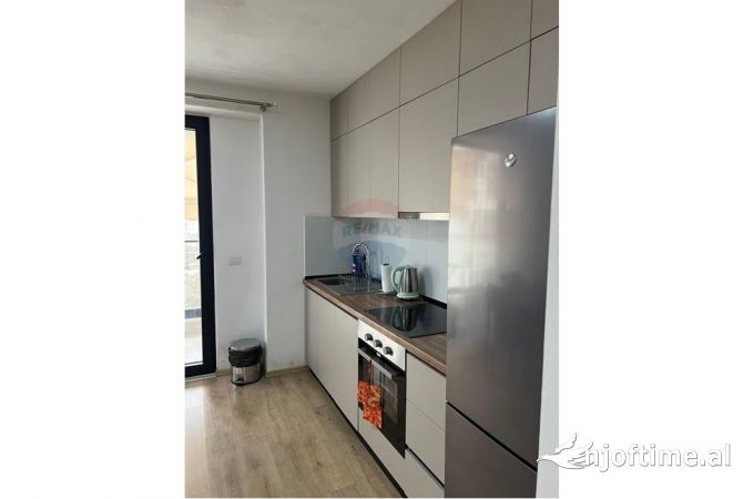 Shtepi me qera Apartament ne Tirane, 2+1, Mobilimi E mobiluar, Pagesa 600  Euro.