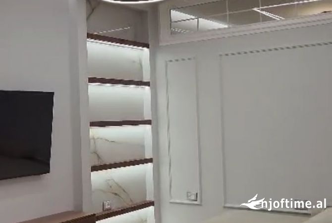 Shtepi me qera 2+1 ne Tirane - 1,200 Euro