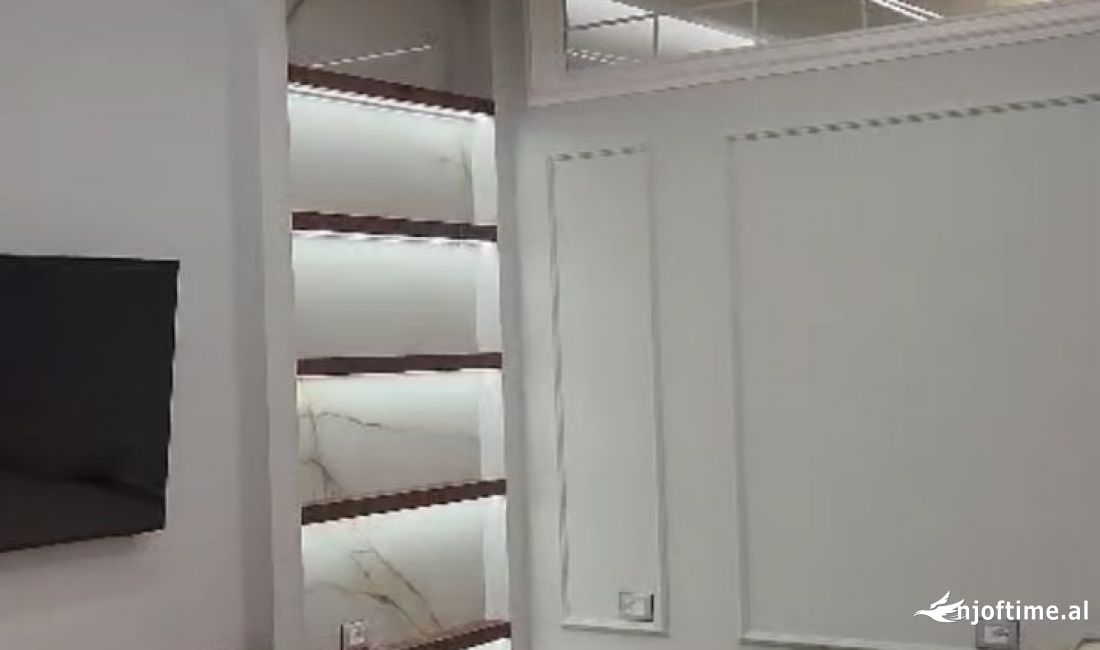 Shtepi me qera Apartament ne Tirane, 2+1, Mobilimi E mobiluar, Pagesa 1,200  Euro.