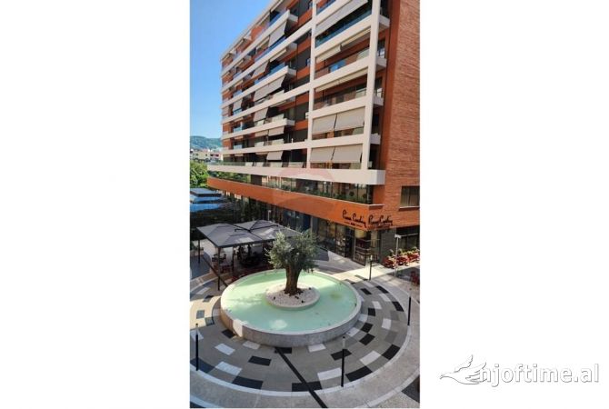 Shtepi me qera 2+1 ne Tirane - 750 Euro
