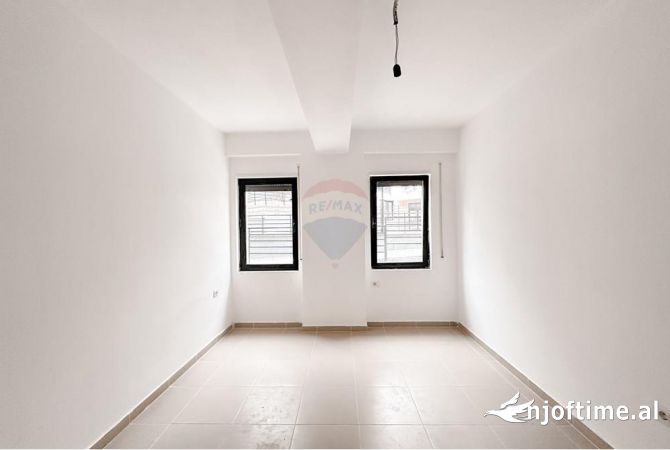 Shtepi ne shitje 3+1 ne Tirane - 255,000 Euro