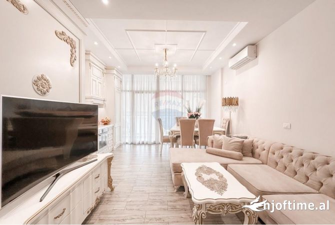 Shtepi me qera 2+1 ne Tirane - 1,500 Euro