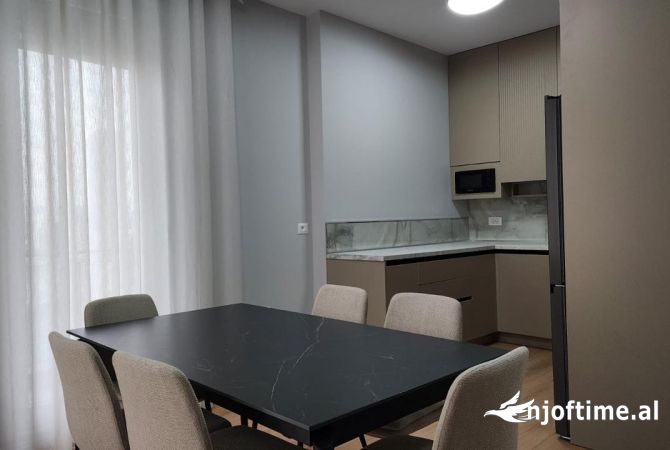 Shtepi me qera 1+1 ne Tirane - 600 Euro