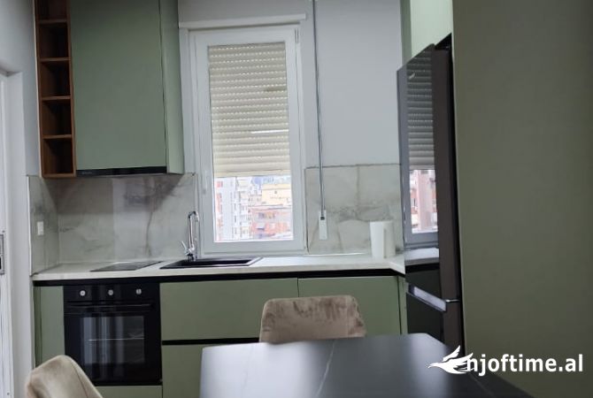 Shtepi me qera 1+1 ne Tirane - 700 Euro