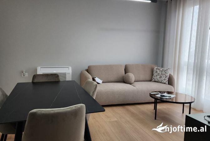 Shtepi me qera 1+1 ne Tirane - 700 Euro
