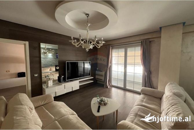 Shtepi me qera 3+1 ne Tirane - 600 Euro
