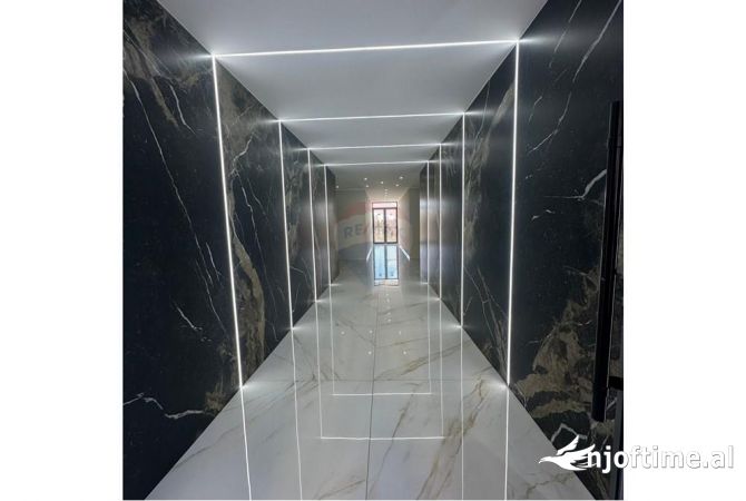 Shtepi me qera Apartament ne Lezhe, 1+1, Mobilimi Pjeserisht e mobiluar, Pagesa 4,000  Euro.