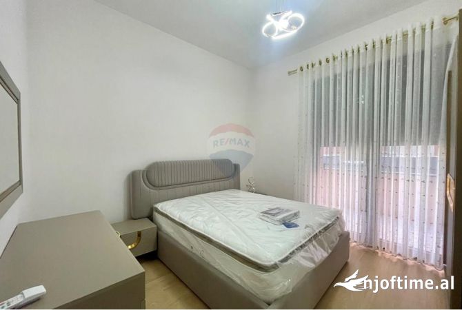 Shtepi me qera 1+1 ne Tirane - 750 Euro