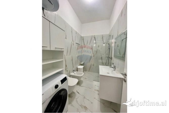 Shtepi me qera Apartament ne Tirane, 1+1, Mobilimi E mobiluar, Pagesa 750  Euro.