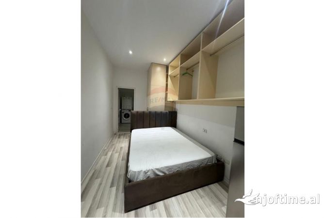 Shtepi me qera Garsoniere ne Tirane - 420 Euro