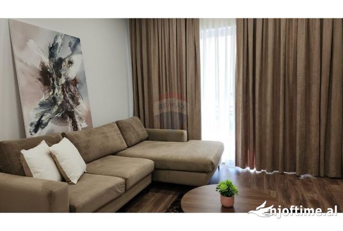 Shtepi ne shitje 2+1 ne Tirane - 400,000 Euro