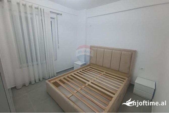 Shtepi me qera 1+1 ne Tirane - 400 Euro