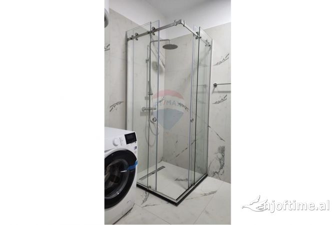 Shtepi me qera Apartament ne Tirane, 2+1, Mobilimi E mobiluar, Pagesa 1,509  Euro.