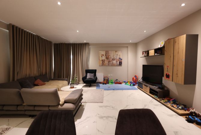 Shtepi ne shitje 2+1 ne Tirane - 330,000 Euro