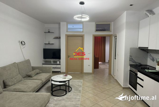 Shtepi me qera 2+1 ne Vlore - 350 Euro