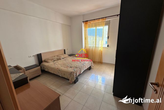 Shtepi ne shitje Apartament ne Vlore, 1+1, Mobilimi E mobiluar, Pagesa 85,000  Euro.