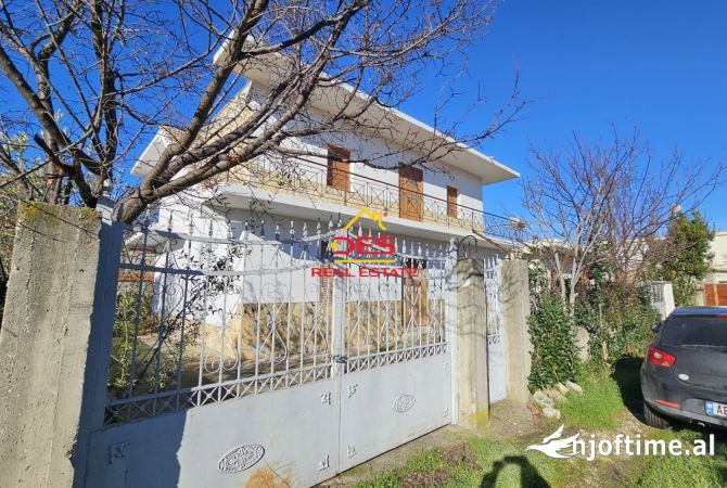 Casa in vendita 5+1 a Valona - 150,000 Euro
