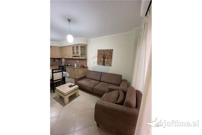 Shtepi ne shitje 2+1 ne Tirane - 92,000 Euro