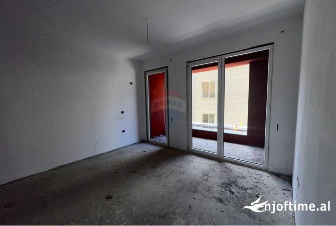 Shtepi ne shitje 2+1 ne Tirane - 174,700 Euro