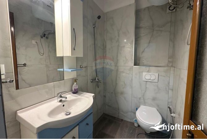 Shtepi me qera Garsoniere ne Tirane - 550 Euro