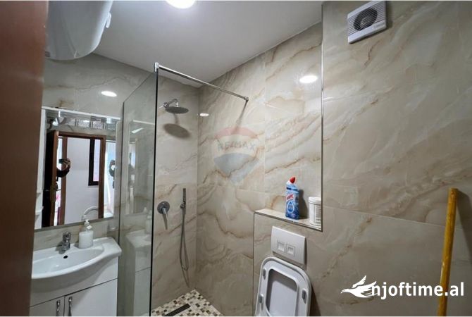 Shtepi me qera 2+1 ne Tirane - 600 Euro