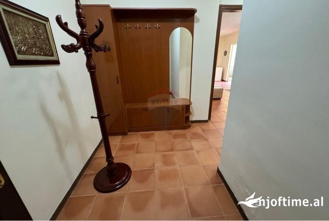 Shtepi me qera 1+1 ne Tirane - 600 Euro