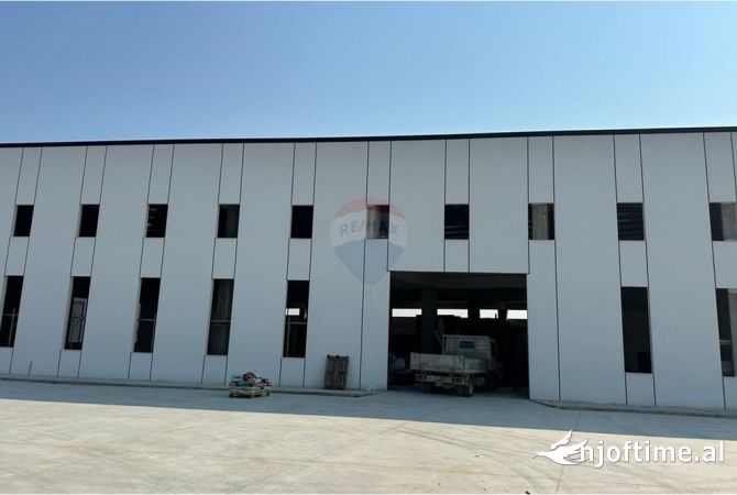 Ambient biznesi me qera 4+1 ne Tirane - 5,000 Euro