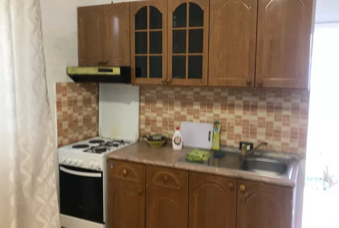 Shtepi me qera Garsoniere ne Tirane - 20,000 Leke