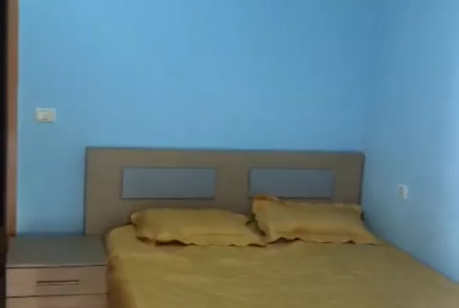 Shtepi me qera 1+1 ne Tirane - 27,000 Leke