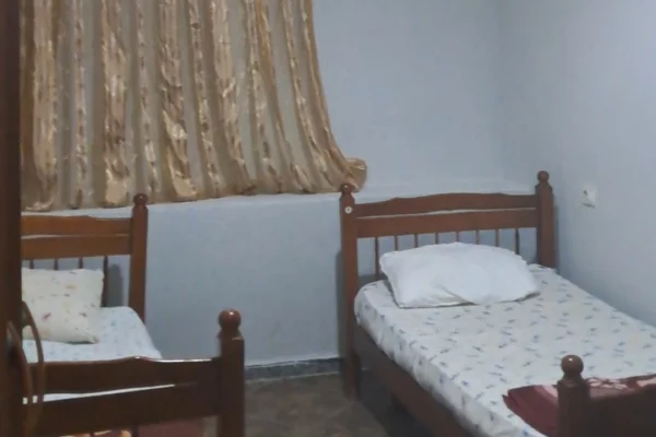 Shtepi me qera Garsoniere ne Tirane - 16,000 Leke