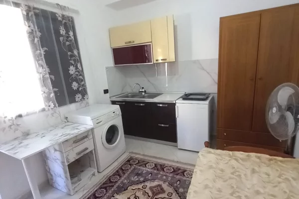 Shtepi me qera Garsoniere ne Tirane - 22,000 Leke