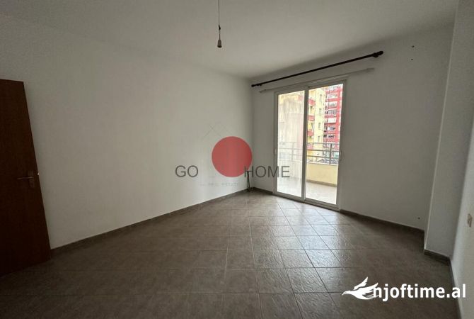 Shtepi ne shitje 2+1 ne Tirane - 120,000 Euro