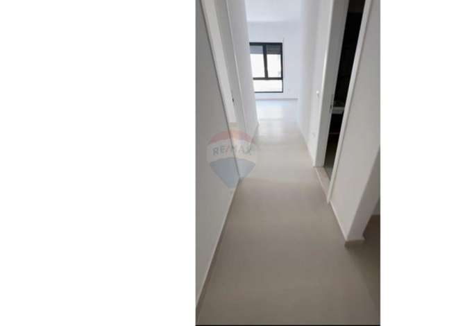 Ambient biznesi me qera 1+1 ne Tirane - 500 Euro