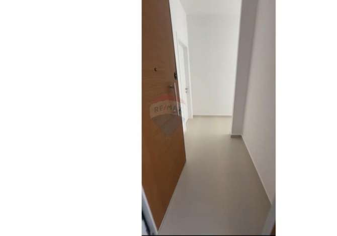 Ambient biznesi me qera 1+1 ne Tirane - 500 Euro