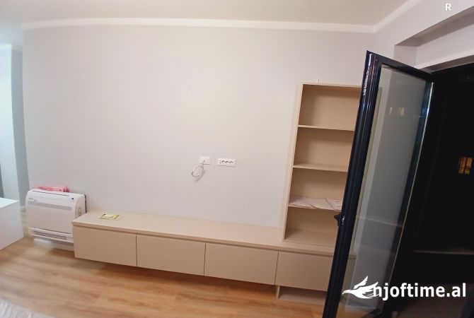 Shtepi me qera 2+1 ne Tirane - 650 Euro