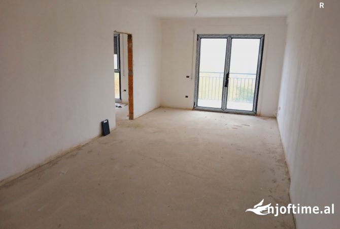 Shtepi ne shitje 3+1 ne Tirane - 235,000 Euro