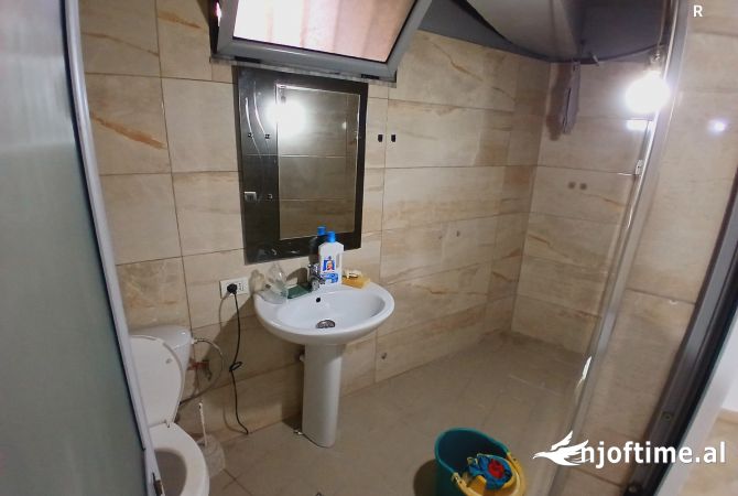 Jepet me qira magazine, 21 Dhjetori