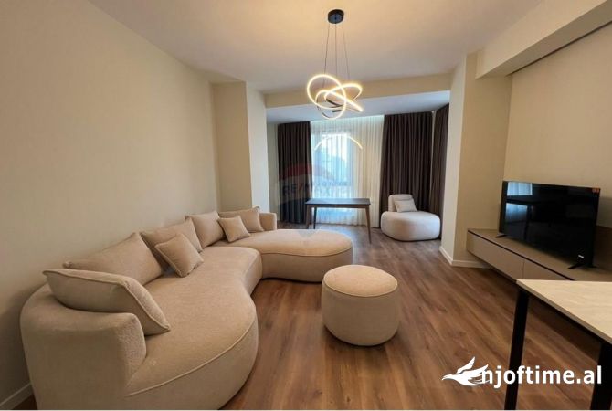 Shtepi me qera Apartament ne Tirane, 2+1, Mobilimi E mobiluar, Pagesa 1,000  Euro.