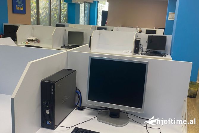 Ambient biznesi me qera 3+1 ne Tirane - 3,500 Euro